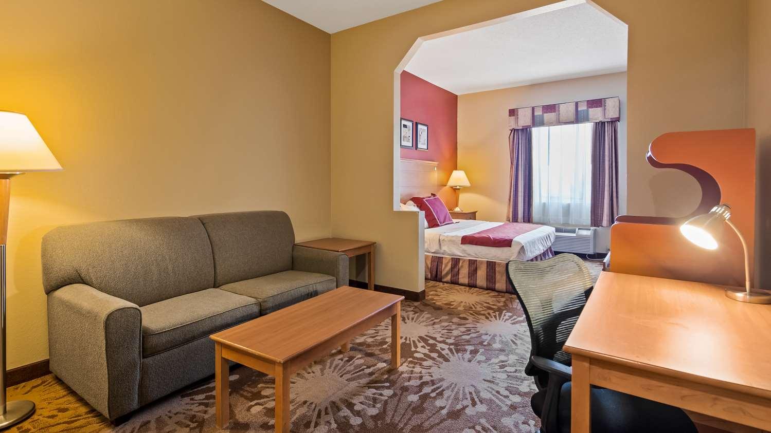 Best Western Plus New Cumberland Bagian luar foto